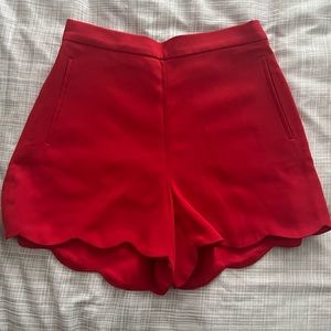 Wilfred
ARBRE SHORT size 6 in colour goji berry - never worn!